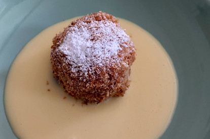 Pflaumenknödel mit Kokos-Vanillesoße