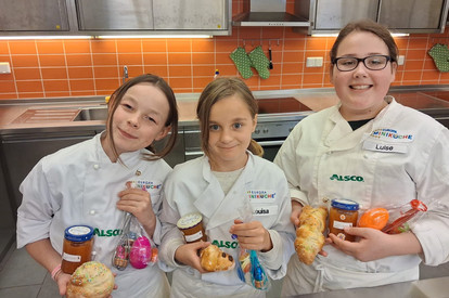 Osterbrot und Hasenmarmelade