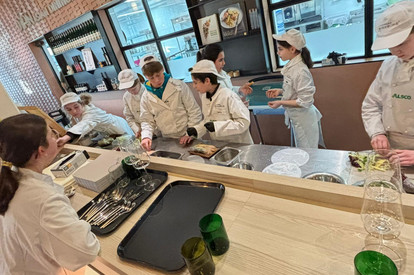 Service, Hygiene und Genuss: Miniköche Mosel im Restaurant DIAN in Bernkastel-Kues