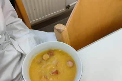 Sächsische Kartoffelsuppe mit Würstchen