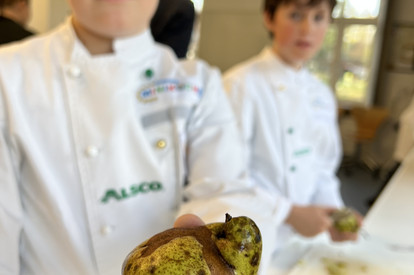 Kürbissüppchen mit Avocado-Nockerln und einen superleckeren regionalem Birnenstrudel