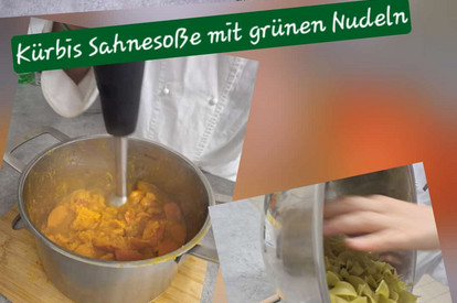 Grüne Bandnudeln mit Kürbissoße und Kürbiskernen