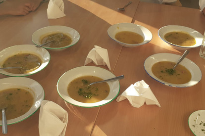 Sächsische Kartoffelsuppe mit Würstchen