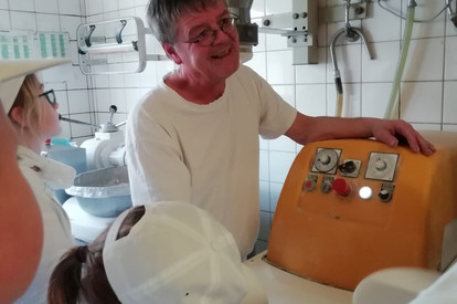 MT 05.01 Briegel & Brezel in der Bäckerei Munz in Neuler